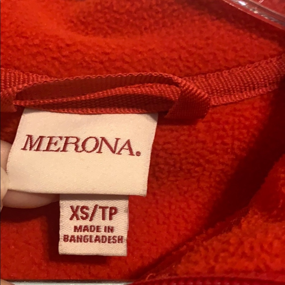 Red Jacket - Picture 2 of 4
